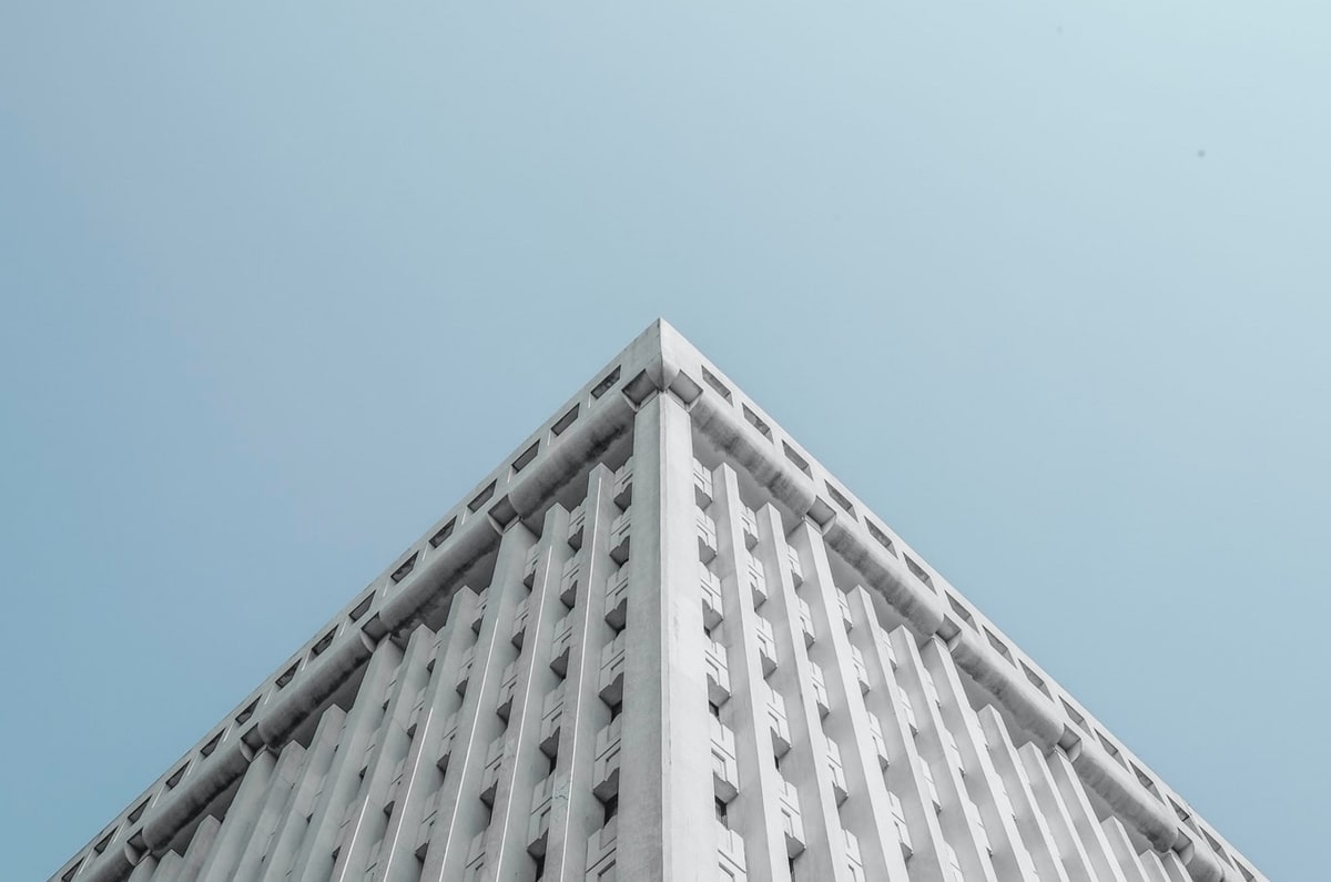 意甲媒体透露：皇马愿意在冬窗期间出租年轻球员恩德里克，米兰是对其感兴趣的俱乐部之一